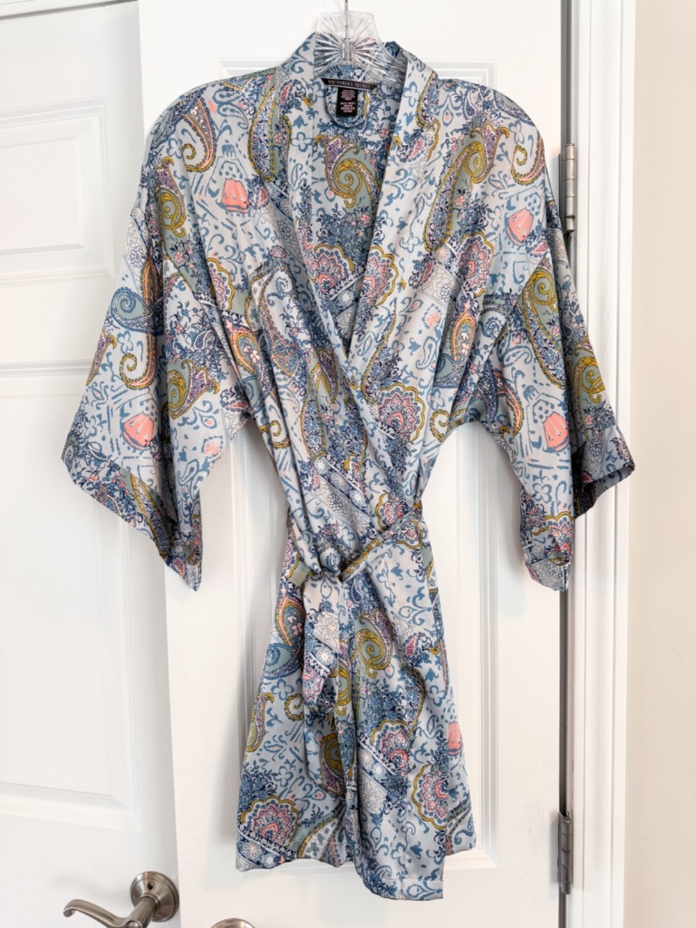 Victoria Secret Paisley Kimono Robe
